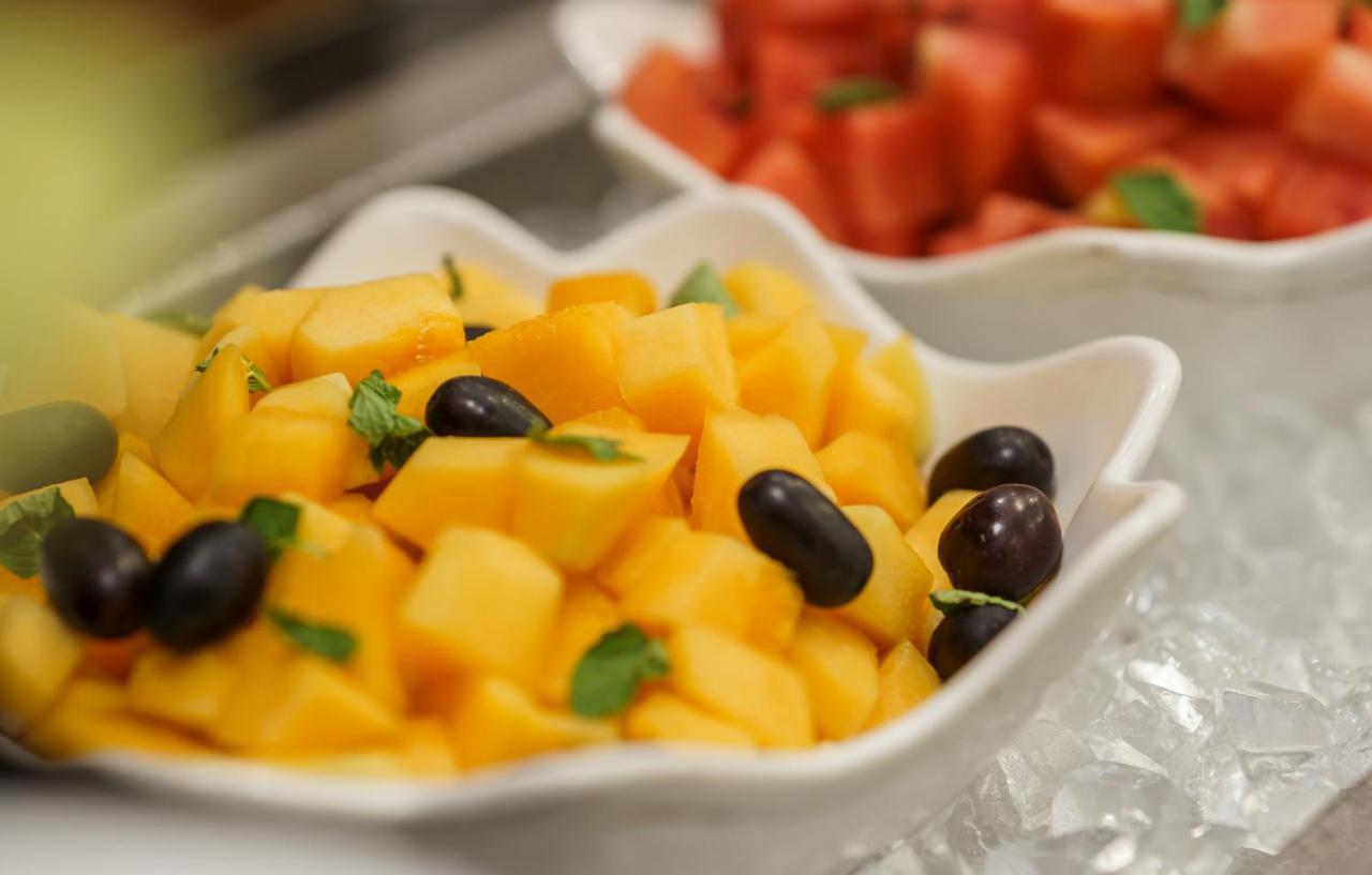 Caspia Hotel New Delhi מראה חיצוני תמונה