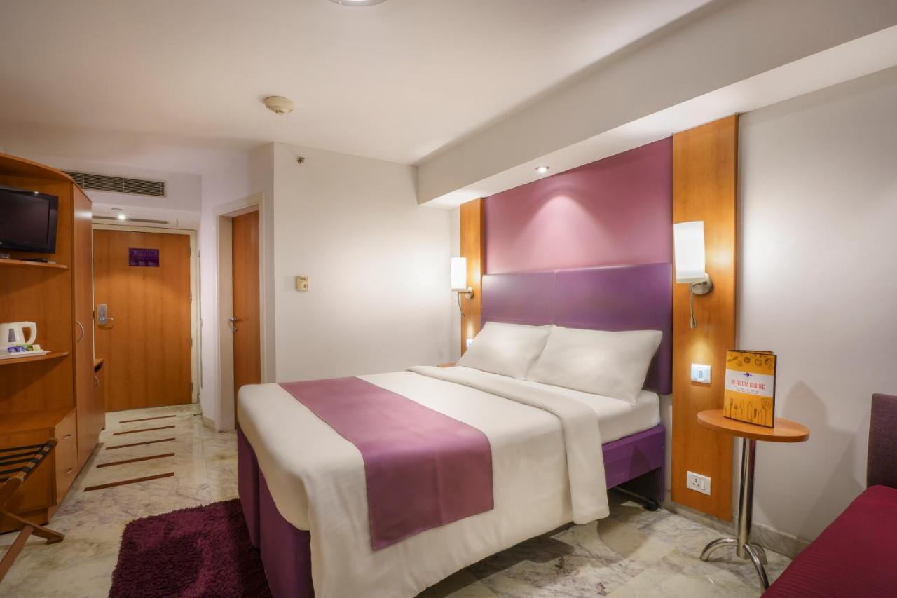 Caspia Hotel New Delhi מראה חיצוני תמונה