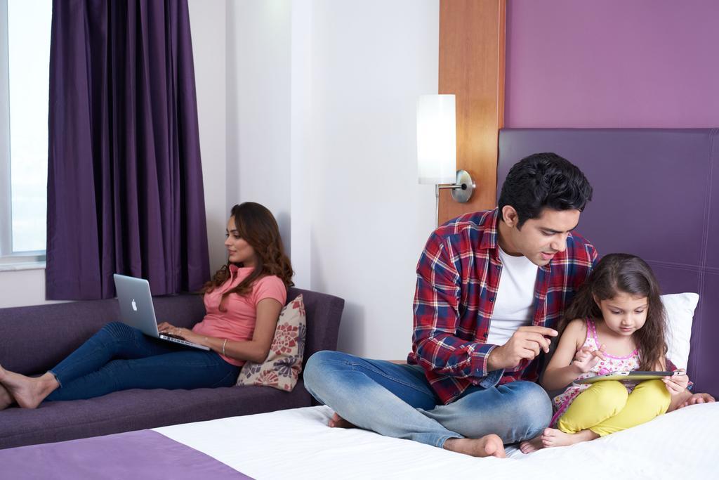 Caspia Hotel New Delhi מראה חיצוני תמונה